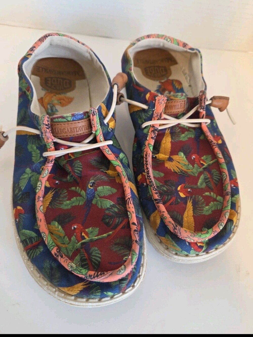 Hey Dude Margaritaville Wendy Size 9 Parrot Head Jimmy Buffet Shoes Loafers